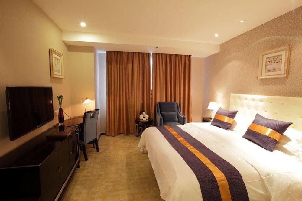 Chengdu Xuanya Yingyue Hotel Luaran gambar