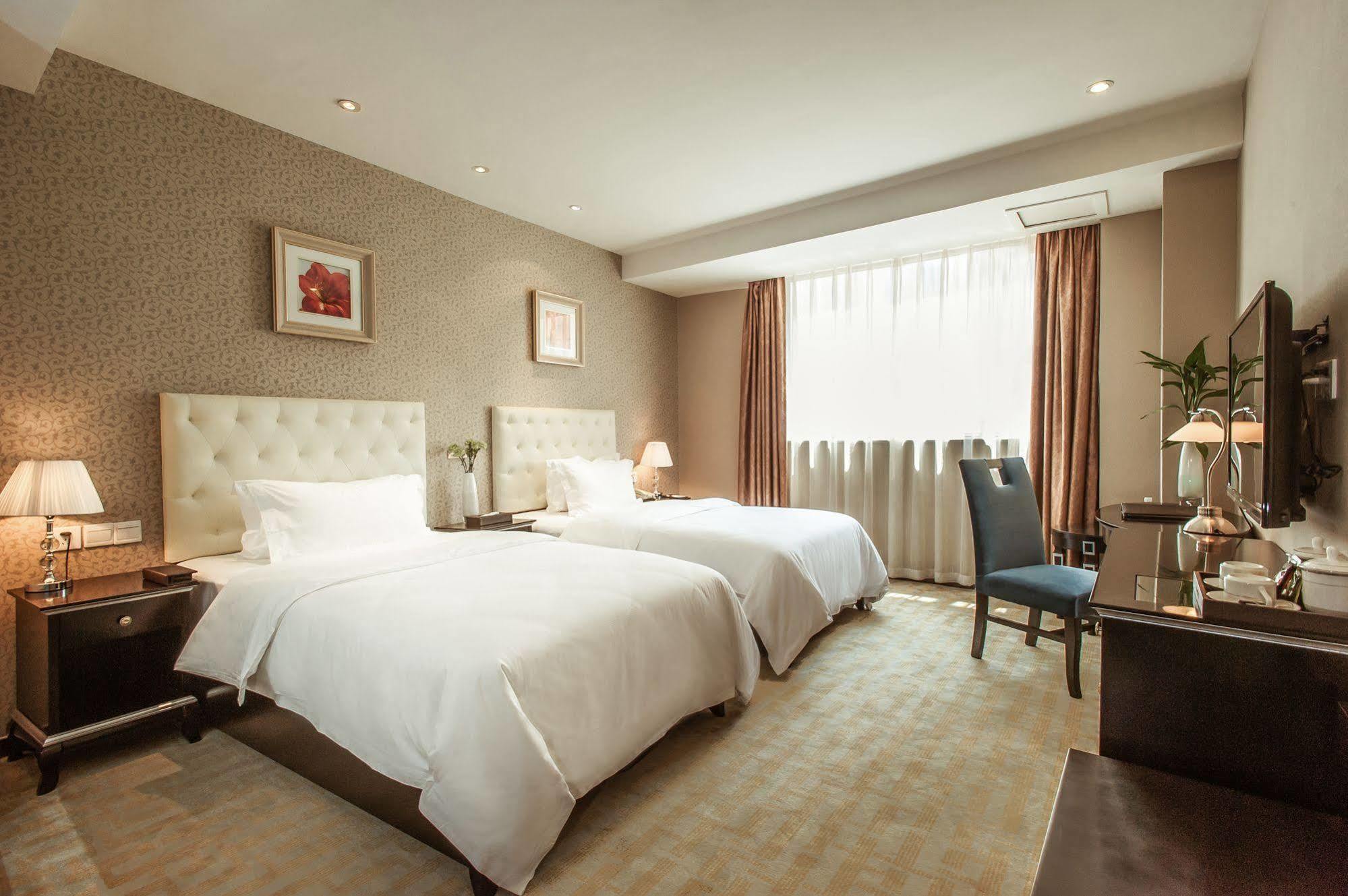 Chengdu Xuanya Yingyue Hotel Luaran gambar