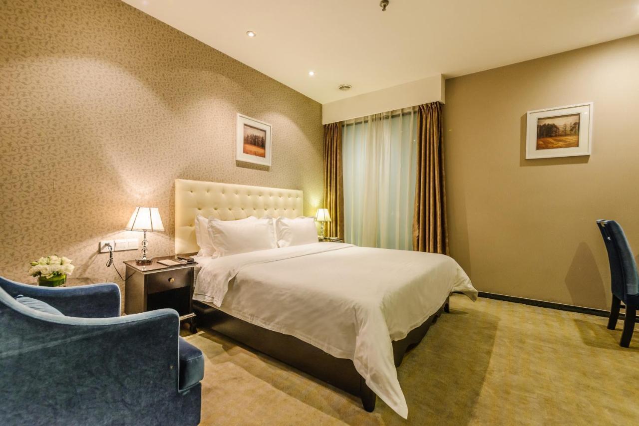 Chengdu Xuanya Yingyue Hotel Luaran gambar